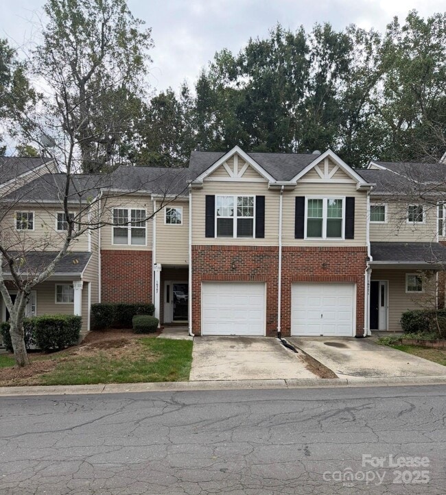 16767 Commons Creek Dr