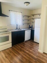 220 Blakeslee St in Bristol, CT - Building Photo - Building Photo