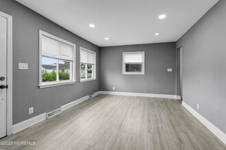 203 Orchard St in Keyport, NJ - Building Photo - Building Photo