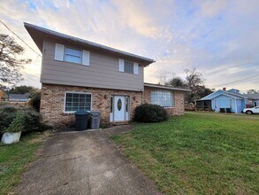 517 S 2nd St in Pensacola, FL - Building Photo - Building Photo