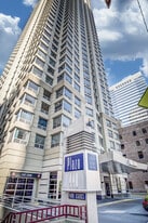 440 N Wabash Ave, Unit 407 in Chicago, IL - Building Photo