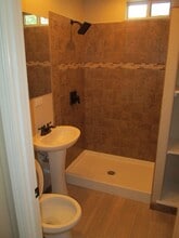 1718 Magnolia Ave in Chico, CA - Building Photo - Building Photo