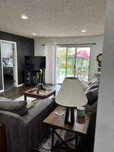 782 Almond Dr in Watsonville, CA - Building Photo - Building Photo