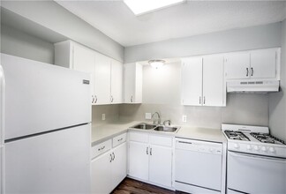 6422 S 1st St, Unit 101 in Austin, TX - Building Photo - Building Photo