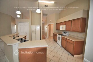 963 Whisperpine Dr in Melbourne, FL - Building Photo - Building Photo