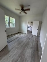 2116 Columbus Ave in Fort Worth, TX - Building Photo - Building Photo