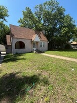 1435 Fairmount St in Wichita, KS - Building Photo
