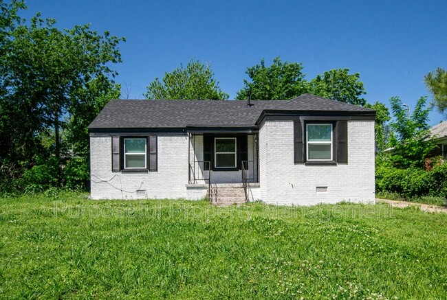 property at 2301 Granada Blvd