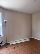 5 Barnert Pl in Paterson, NJ - Building Photo - Building Photo