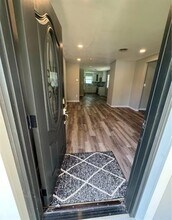 504 Town N Dr in Arlington, TX - Building Photo - Building Photo
