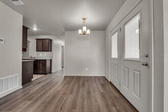 609 Lost Trl, Unit Unit B in Copperas Cove, TX - Building Photo - Building Photo