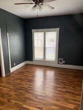 2915 Cottage Grove Ave, Unit 2 in Des Moines, IA - Building Photo - Building Photo