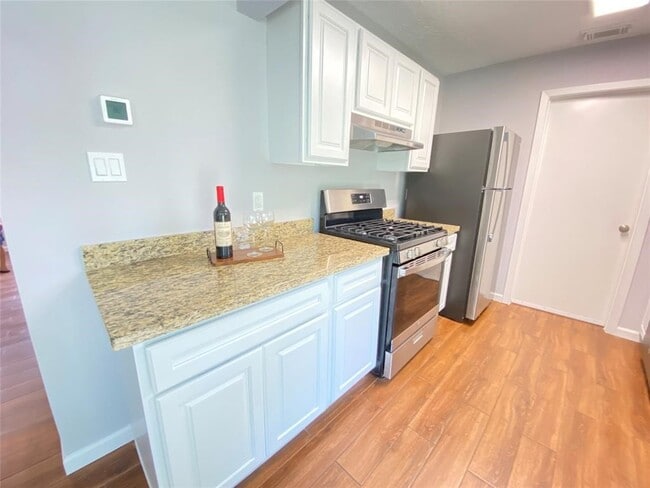 property at 1011 Melford Ave
