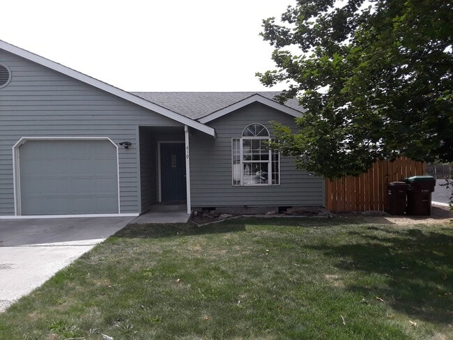 property at 410 NE 7th St