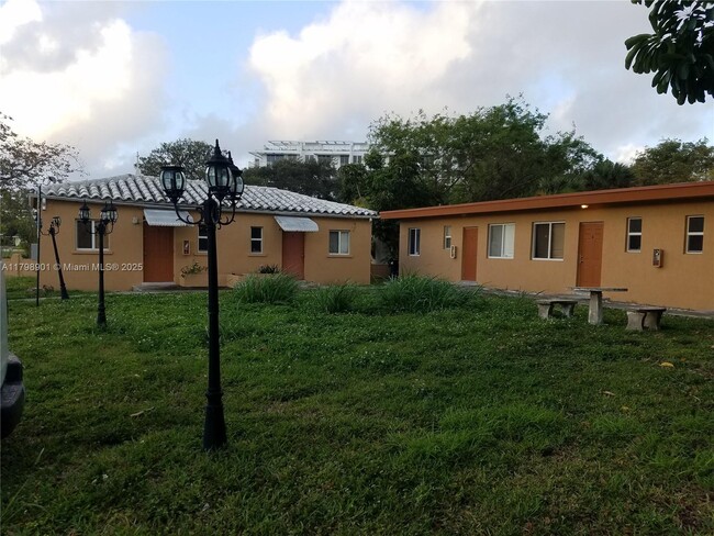 property at 13770 NE 20th Pl