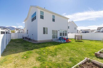 2007 Redtail Cir in Wellsville, UT - Building Photo - Building Photo