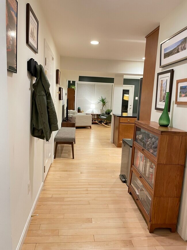 1519 Constitution Ave NE, Unit 202 in Washington, DC - Building Photo - Building Photo