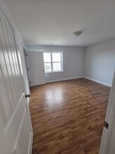 693 St Margarets Bay Rd in Halifax, NS - Building Photo - Building Photo
