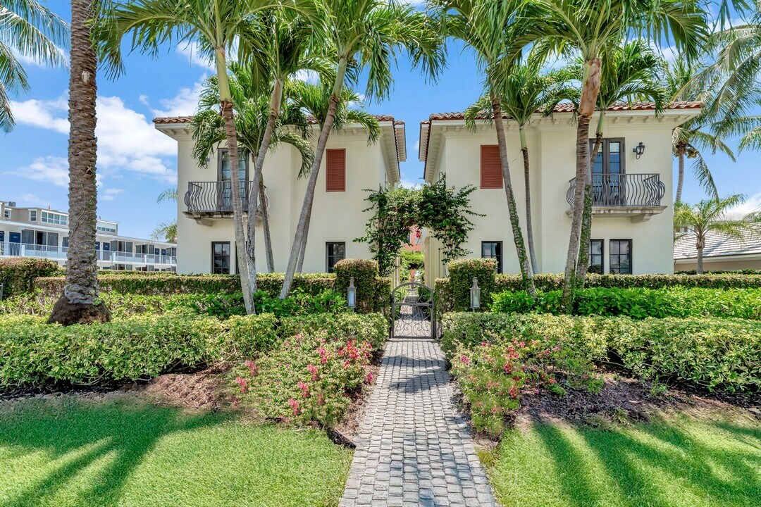 1510 Ocean Dr in Vero Beach, FL - Building Photo