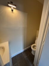 244 6th Ave W in Newark, NJ - Foto de edificio - Building Photo