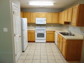 2233 Jeannie St in Navarre, FL - Building Photo - Building Photo