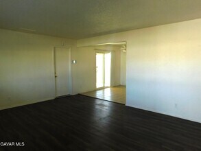 9236 Bay in California City, CA - Building Photo - Building Photo