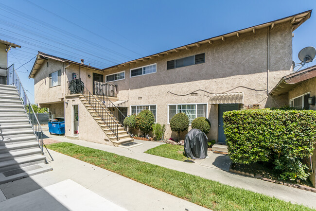 3903 W 178th St in Torrance, CA - Building Photo - Building Photo