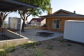 11117 Hadler Dr in Sylmar, CA - Building Photo - Building Photo