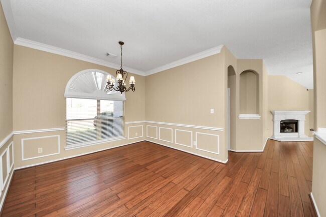 10118 Heron Meadows Dr in Houston, TX - Building Photo - Building Photo