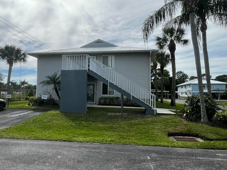 149 SE Village Dr, Unit 149 in Port St. Lucie, FL - Building Photo