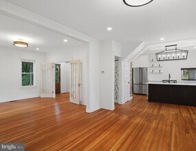 2110 S Fillmore St in Arlington, VA - Building Photo - Building Photo