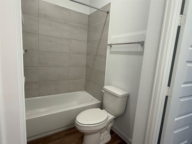 property at 4942 Hitchings Ct