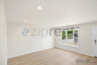 2675 Phillips Ave in Santa Clara, CA - Building Photo - Building Photo