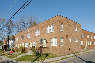 792-800 E Mound St Apartments