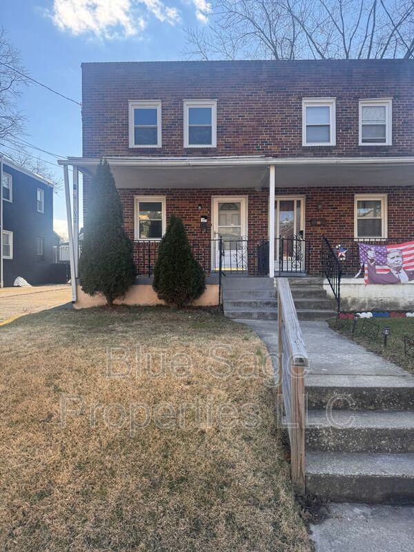 1024 Broad St in Collingdale, PA - Building Photo - Building Photo