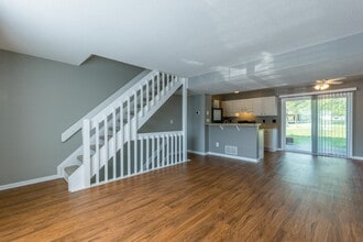 4946 Stoneybrook Blvd, Unit 15C in Hilliard, OH - Building Photo - Building Photo