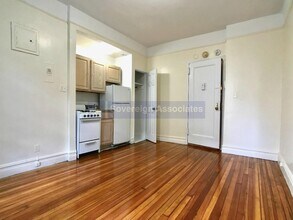 936 West End Ave in New York, NY - Building Photo - Building Photo