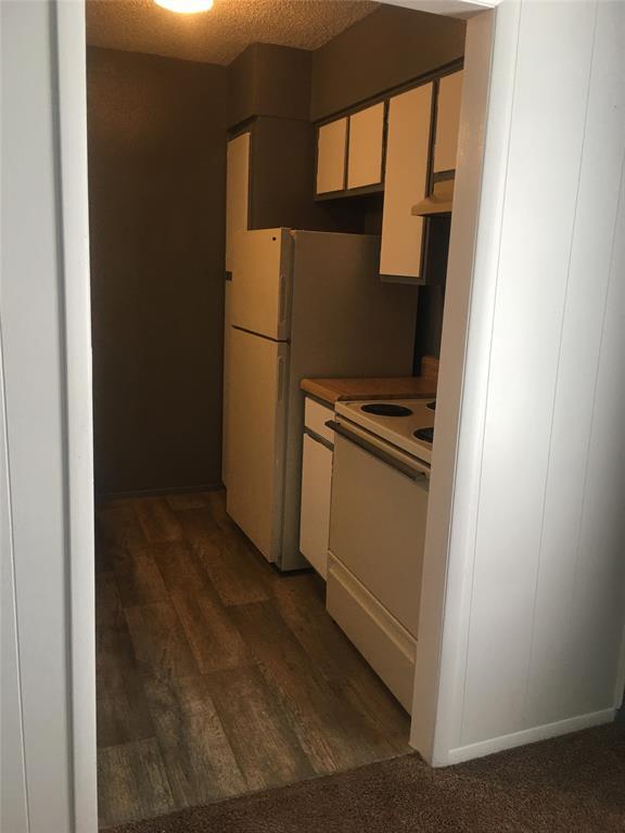 1100 Indiana St-Unit -214 in Graham, TX - Building Photo - Building Photo