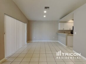 184 Jennifer Dr in Rotonda West, FL - Building Photo - Building Photo