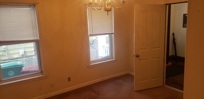 11 Cady St, Unit 1R in Lowell, MA - Building Photo - Building Photo