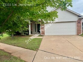 13333 SW 2nd St in Yukon, OK - Building Photo