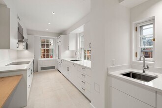 192 Commonwealth Ave in Boston, MA - Building Photo - Building Photo