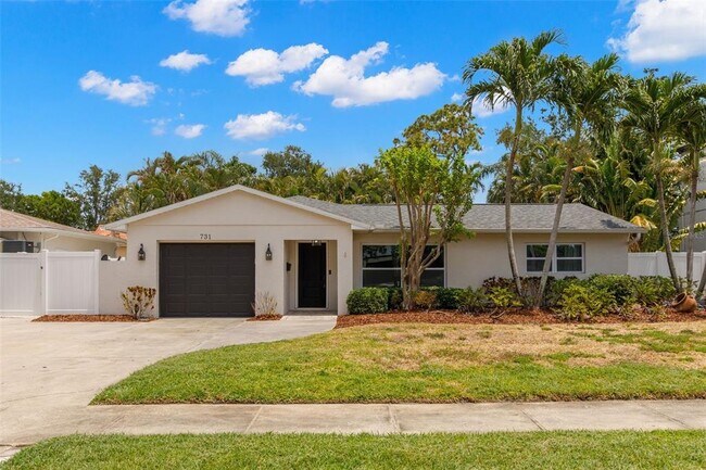 731 Alda Way NE in St. Petersburg, FL - Building Photo - Building Photo