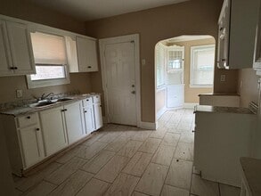 2713 Carter St in Detroit, MI - Building Photo - Building Photo