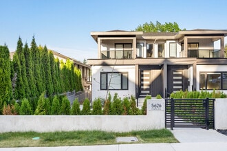5250 Chaffey Ave in Burnaby, BC - Building Photo - Building Photo