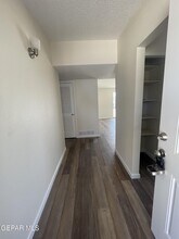 4449 Finch Way in El Paso, TX - Foto de edificio - Building Photo