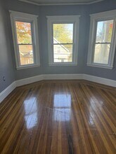 164 S Pleasant St in Haverhill, MA - Building Photo - Building Photo