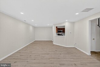 1404 Wharton Rd in Mount Laurel, NJ - Building Photo - Building Photo