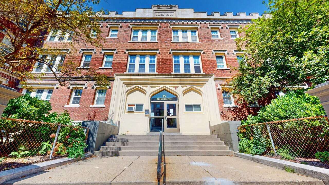 20 Glenville Ave, Unit 15 glevnville ave in Boston, MA - Foto de edificio