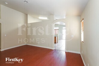 3732 Sorrowing Sparrow Ct in North Las Vegas, NV - Building Photo - Building Photo